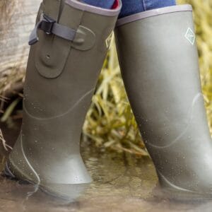 Insulated Lined Boots